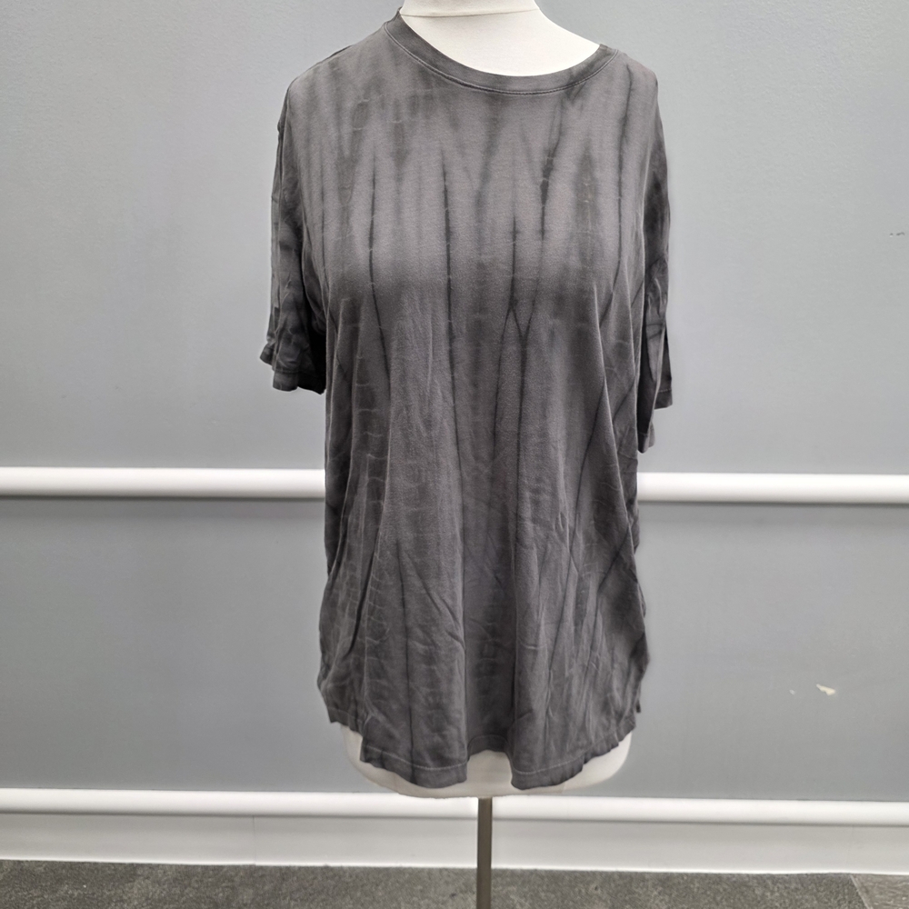 Men's Gray Tie-Dye Short Sleeve Tee - Picture 2 of 9
